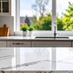 Kako izbrati popoln naravni kamen za kuhinjo?